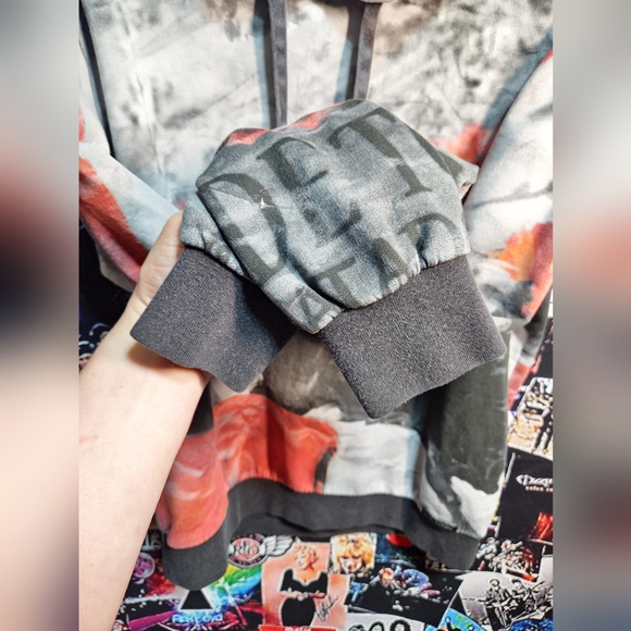 DOLCE & GABBANA BULL PAINTED HOODIE BLACK RED - Picture 5 of 16